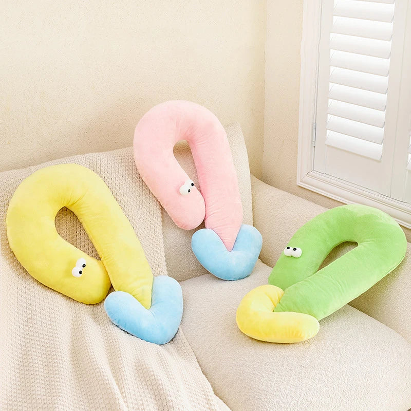 Cute U-Shaped Pet Little Pillow Four Seasons Universal Neck Protector Comfortably Sleeping Cat Coussin Chat Pets Nest Supplies