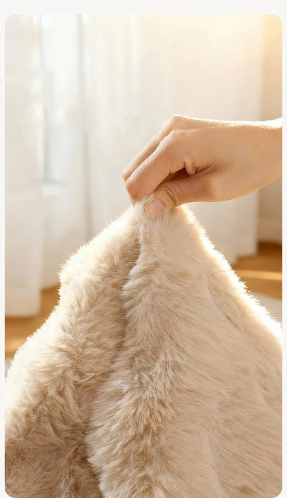 Luxury Soft Fluffy Solid Pet Blanket with Pillow Portable Thickened Machine-Washable Warm Plush Dog Bed Accesorios Para Perros