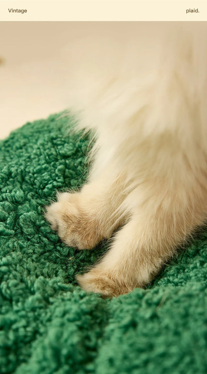 Christmas Sock Cat Sleeping Bag Thickened Semi Closed Winter Plush Warm Round Dog Beds with Detachable Pad Pet Indoor Furniture