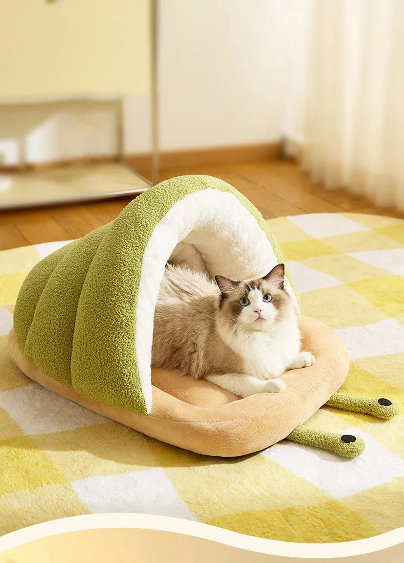 Cute Snail Slipper Shaped Cat Bed Cave Semi-Enclosed Washable Soft Plush Pet Sleeping Bed for Kittens Winter Beds & Furniture