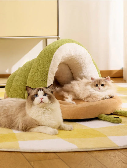 Cute Snail Slipper Shaped Cat Bed Cave Semi-Enclosed Washable Soft Plush Pet Sleeping Bed for Kittens Winter Beds & Furniture