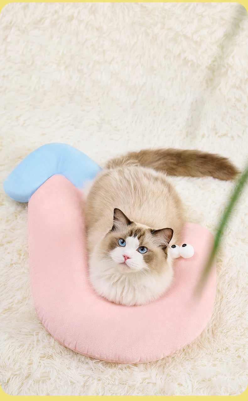 Cute U-Shaped Pet Little Pillow Four Seasons Universal Neck Protector Comfortably Sleeping Cat Coussin Chat Pets Nest Supplies