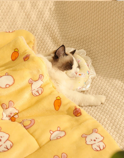 Thickened Soft Fleece Pet Blankets Foldable Autumn Winter Home Keep Warm Comfortable Sleeping Fluffy Cat Bed Mat Pets Accessorie