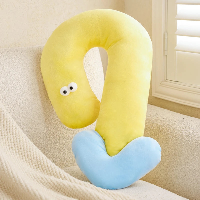 Cute U-Shaped Pet Little Pillow Four Seasons Universal Neck Protector Comfortably Sleeping Cat Coussin Chat Pets Nest Supplies
